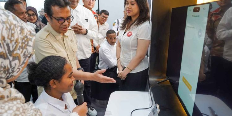 Mewujudkan Kesetaraan Digital dengan AI untuk Pendidikan dan Kesehatan di Papua