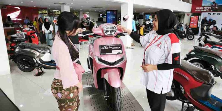 Sambut Tahun Ajaran Baru dengan Kendaraan Impian di Pameran Virtual