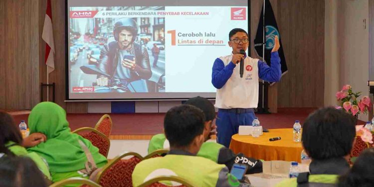 Edukasi Cari Aman: Duta Keselamatan Berlalu Lintas di Denpasar