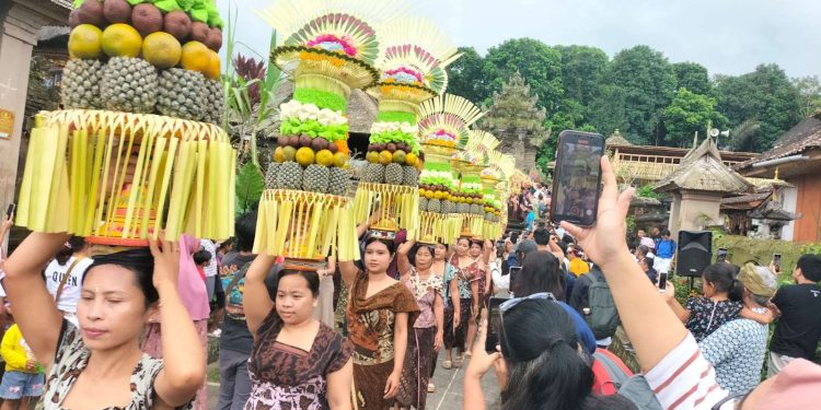 Festival Desa Panglipuran XII 2025 Samskerti Bhumi Jana dan Harmoni Abadi Resmi Dibuka