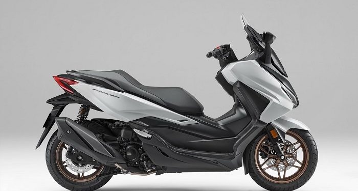 Forza Terbaru Menggebrak Pasar: Kemewahan dan Teknologi pada Skutik Premium!