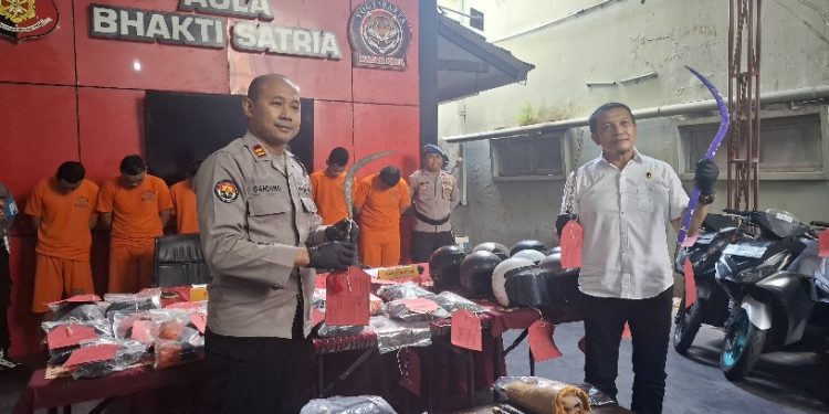 Jogja Dalam Keadaan Darurat: 10 Pelaku Tawuran Berdarah Ditangkap, Banyak Buron!