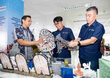 55 Tahun Berdayakan Difabel Melalui Pengelolaan Sampah Plastik di Bali