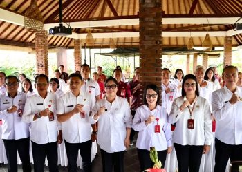 Dorong Peningkatan Kualitas Posyandu di Tabanan oleh Rai Wahyuni