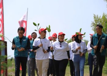 Gerakan Menghijau Karawang: Puluhan Ribu Mangrove Ditanam untuk Masa Depan Bumi