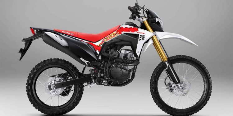 CRF150L 2025 Tampilkan Desain Segar untuk Motocross dan Urban di GIIAS