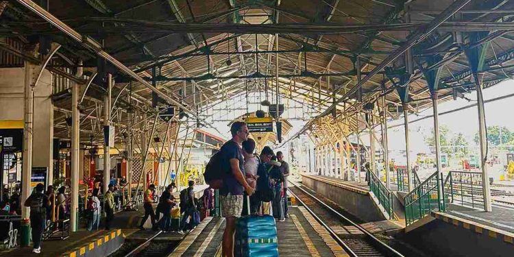 Stasiun Kereta Yogyakarta Hentikan Pemutaran Lagu Bengawan Solo
