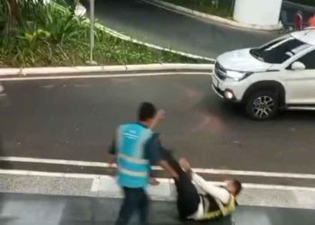 Keributan Sopir Transportasi Darat di Bandara Ngurah Rai, Petugas Keamanan Terluka