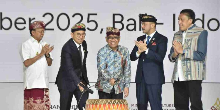 Budaya Sebagai Kekuatan Pemersatu di Tengah Tantangan Global menurut Fadli Zon
