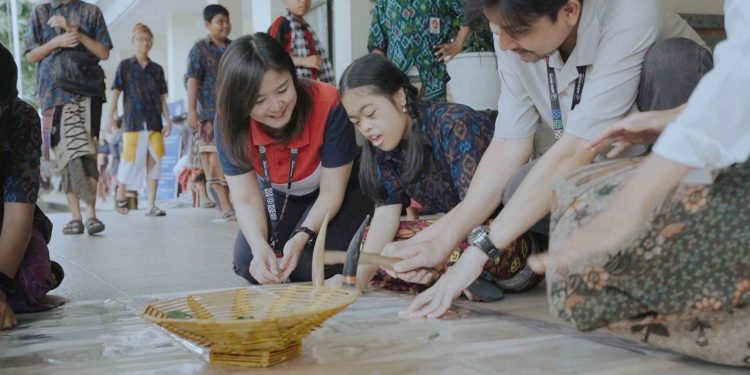 Inspiratif Astra Motor Bali Ajak UMKM Rare Angon Karya Siswa SLB, Dongkrak Ekonomi Lokal