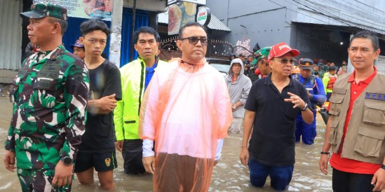 Bantuan Segera untuk Korban Banjir Denpasar dengan Dana BTT dari Gubernur Koster