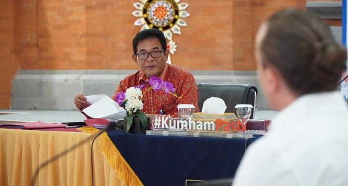 WN Italia Ikuti Sidang Pewarganegaraan di Bali, Diuji Komitmen dan Cinta pada Indonesia