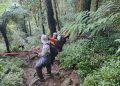 Kelelahan Ekstrem di Puncak Batukaru Evakuasi Lima Pendaki Remaja oleh Tim SAR