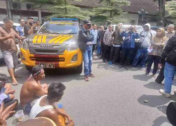 Ratusan Penambang Progo Protes di Kantor BBWSSO DIY Tolak Larangan Alat Bantu Izin Tambang Rakyat