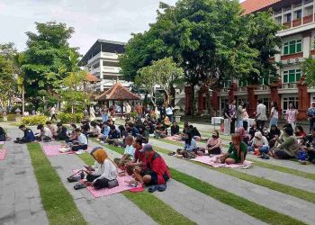 Diskusi Publik Edukasi Pencegahan HIV/AIDS dan Stigma di Bali oleh ALSA LC FH Unud