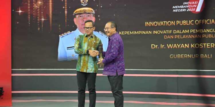 Gubernur Bali Terima Penghargaan Pimpinan Publik Inovatif dan Berkelanjutan