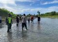 Satu Buruh Bangunan Hilang Setelah Diterjang Air Bah di Jembrana, Tim SAR Lanjutkan Pencarian
