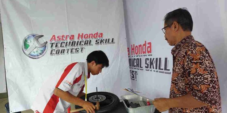 Kalibrasi Guru dan Siswa SMK Binaan Astra Motor Siap Gas Pol di 2026