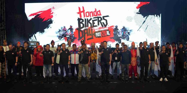 Bikers Day 2025 Pecahkan Rekor 32 Ribu Bikers Padati Garut Jalin Semangat Persaudaraan Sejati