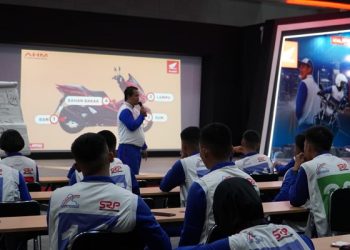 Gairah Keselamatan Generasi Muda: Ajak 125 Mahasiswa Jadi Pejuang Safety Riding