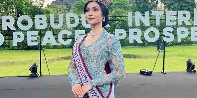 Tolak Sampah Tekstil Impor Cinta Produk Lokal Selamatkan Lautan Kita oleh Farhana Nariswari
