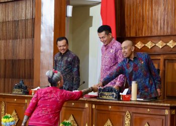 Tensi Tinggi di Legislatif: Semua Fraksi Setuju Regulasi Anti-Nominee dan Pembatasan Toko Modern
