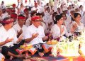 Pesan Bupati Sanjaya: Tingkatkan Waspada dan Perkuat Harmoni dengan Semesta di Sasih Kaulu