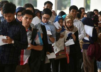 Pesan Akademisi: Berhenti Andalkan Pasar, Pemerintah Perlu Intervensi Ketenagakerjaan