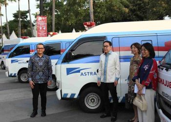 Wujudkan Pemerataan Kesehatan dengan Hibah 35 Unit Ambulans untuk Wilayah Terpencil