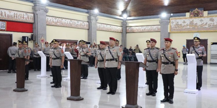 Kapolda Bali Lantik Pejabat Utama dan Kapolres Baru di Wajah Baru Kepolisian
