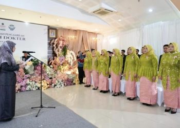 Lantik 18 Dokter Baru, Tegaskan Komitmen Perkuat Distribusi Tenaga Medis Nasional