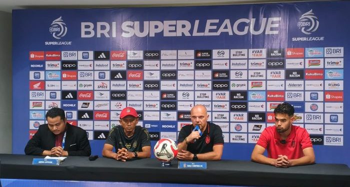 Imbang dengan Semen Padang, Johnny Jansen Sebut Hasil Laga Kurang Memuaskan