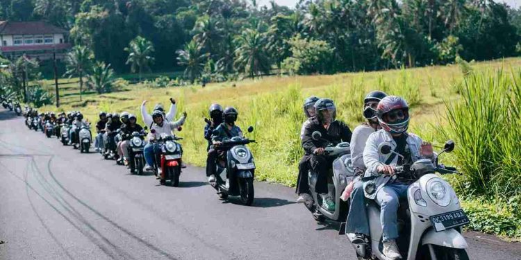 Ungkapkan Cintamu Melalui City Touring Romantis Penuh Kebersamaan